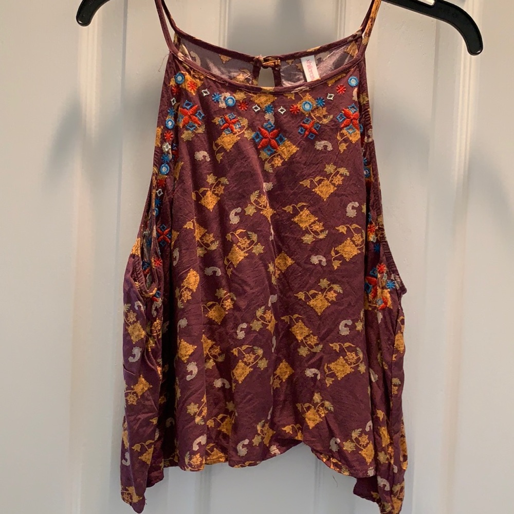 Tank top crop